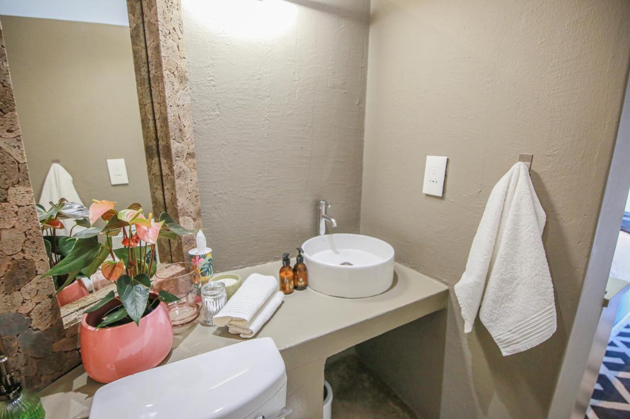 Suite 9 The Village Windhoek Extérieur photo