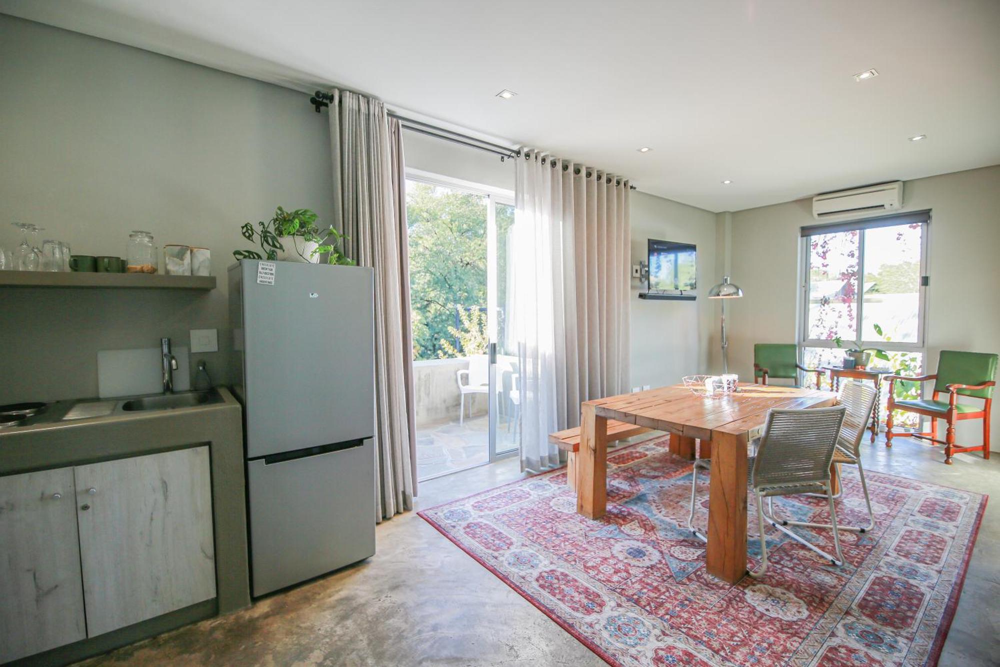 Suite 9 The Village Windhoek Extérieur photo